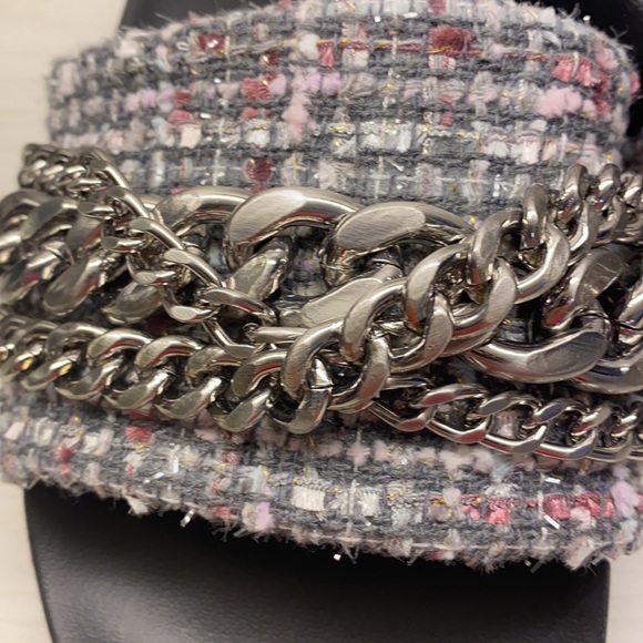 Guess Salema Flat Sandals Grey/Pink Silver Chains nice and Comfy Sz 8 Brand New - Picture 5 of 8